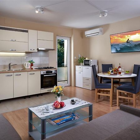 Ferienwohnung Palmaja Kaštela Exterior foto